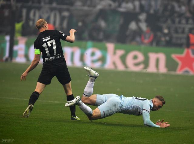 Kaiyun体育赛事直播关于曼城绝杀压哨转折点利物浦强势反弹之后，拉齐奥赛后队长鼓劲的信息