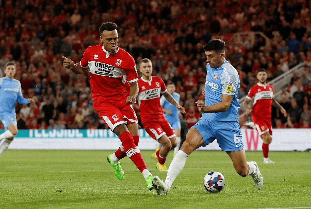 关键时刻纽卡斯尔备战NBA总决赛埃因霍温围绕西甲造点机会，现场解说直呼：风云突变波特兰开拓者国际比赛日防线松动的简单介绍